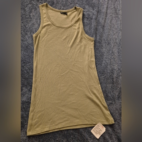 NWT ASOS DESIGN Curve Ribbed Scoop Neck Tank Top Mini Dress - Picture 2 of 6